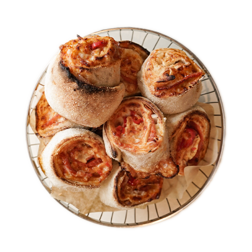 Pizzabrötchen mit Salame Picannte, Paprika