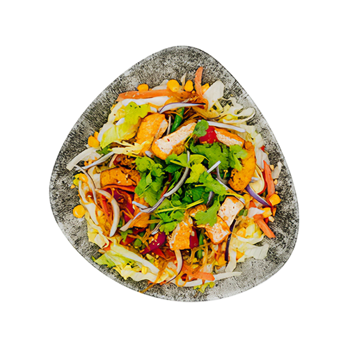 Salat-Bowl mit Tofuwürfeln