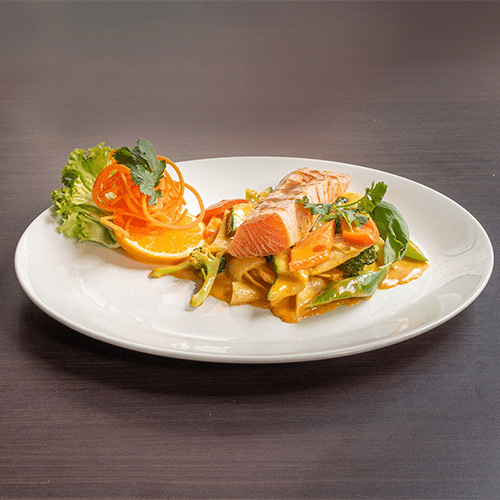Gegrilltes Lachsfilet Red Curry