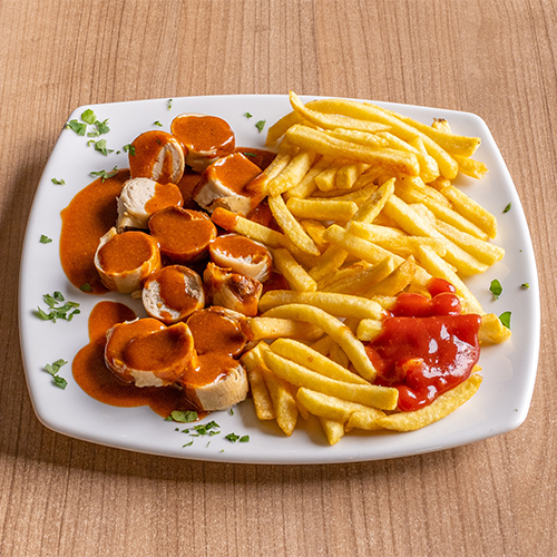 Currywurst mit Pommes frites