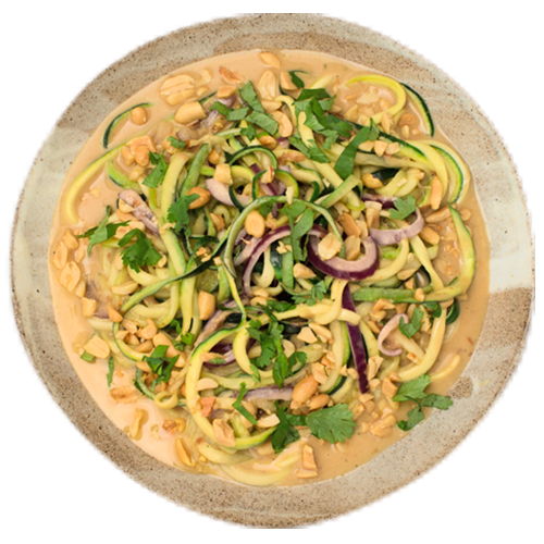 Erdnuss-Zucchini Nudeln (vegan)
