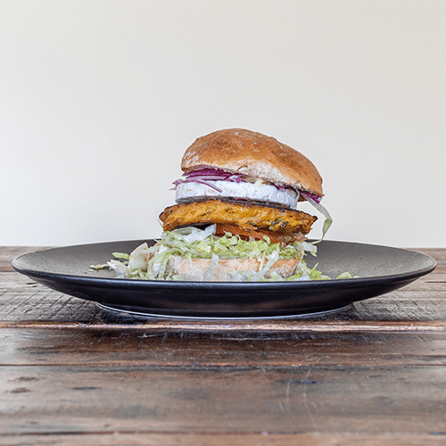 Mirsa Ghasemi Burger (vegetarisch)