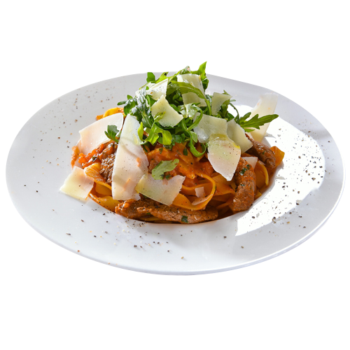 Tagliatelle mit Rinderfiletspitzen und Tomatensauce