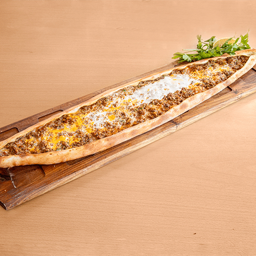 Kiymali Yumurtali Pide