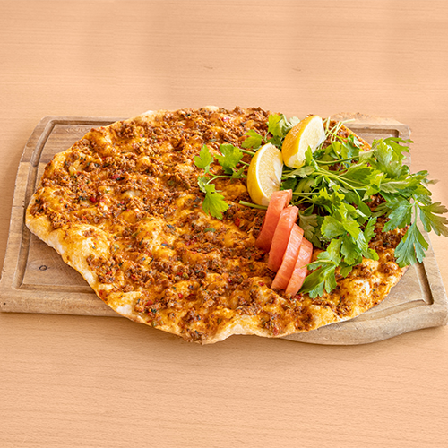 Lahmacun Salatali