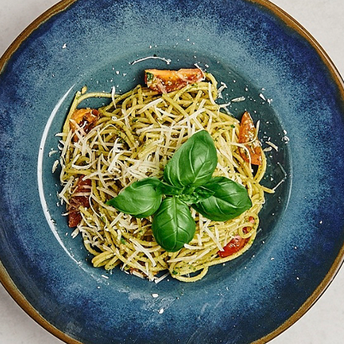 Spaghetti Basilikum-Pesto