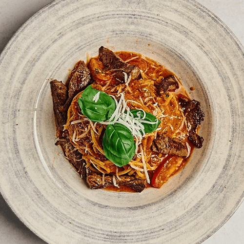 Spaghetti mit Rinderstreifen,