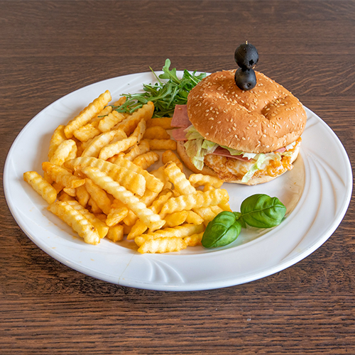 Riesen Cheeseburger