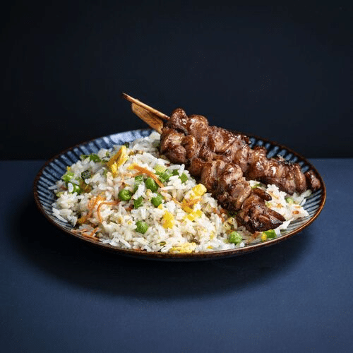 Gebratener Reis mit Yakitori-Huhn
