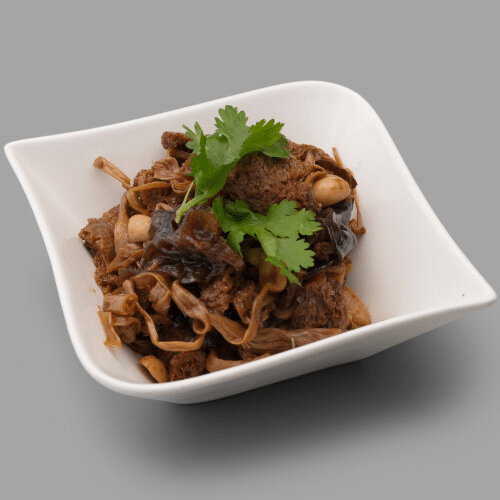 'Kao Fu'(Gebratene Weizengluten mit Erdnüssen und Morcheln)