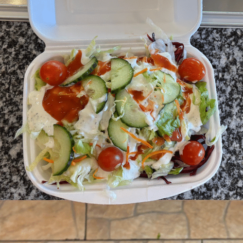 Salat mit Dressing