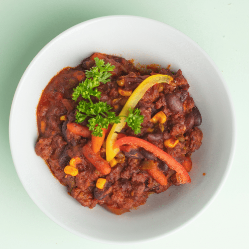 Chili con Carne mit Brot