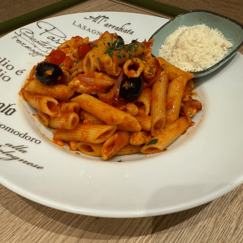 Pasta Chicken Diavola