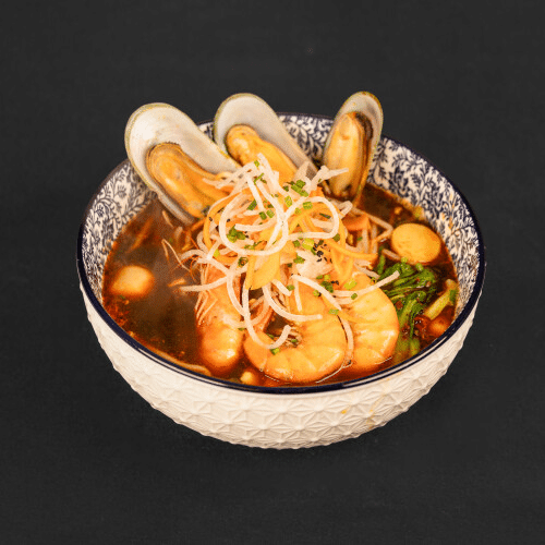 Nudelsuppe Meeresfrüchte