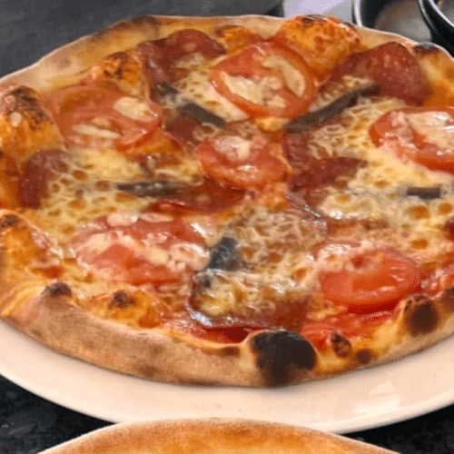 Pizza Etna (scharf)