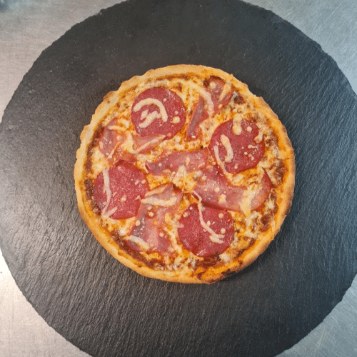 Pizza- Bolognese- Salami- Schinken