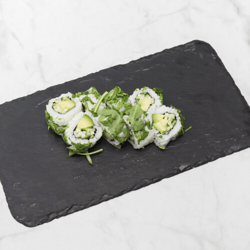 Inside-Outside Maki Gurke Avocado
