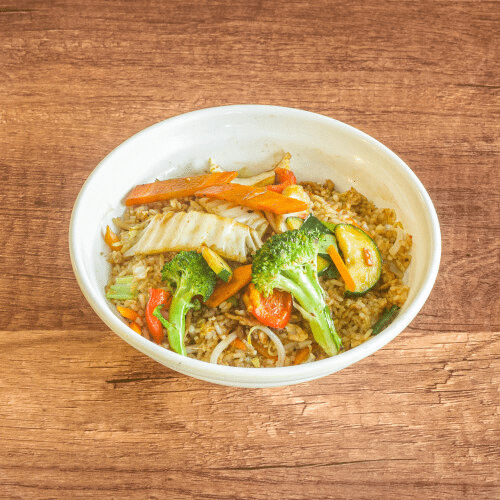 Gebratener Reis mit verschiedenem Gemüse