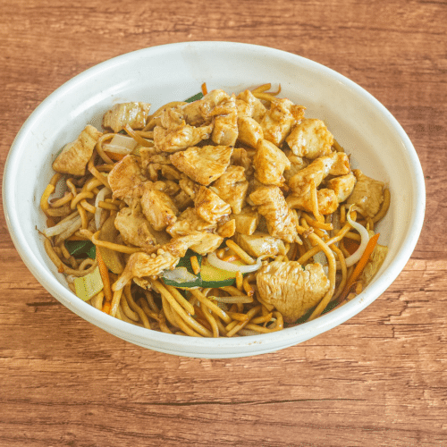 Gebratene Udon  Hähnchenfleisch