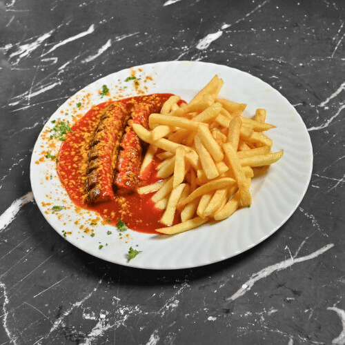 Currywurst mit Pommes frites