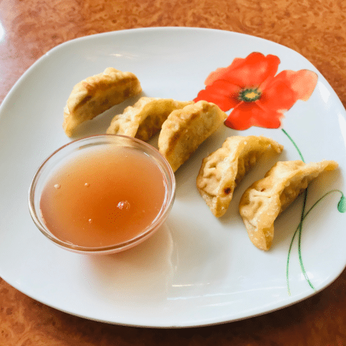 Gebackene Gyoza (5 Stück)