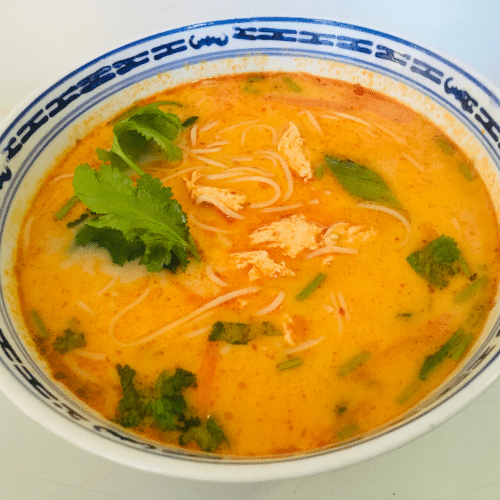 Große Thai Suppe (scharf)