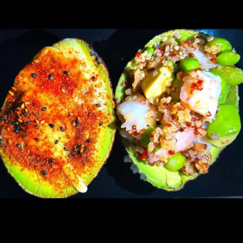Avocado-Duett-Zwei Hälften, zwei Genüsse