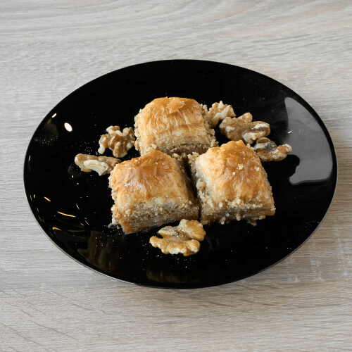 Baklava mit Walnüssen (3 Stück)