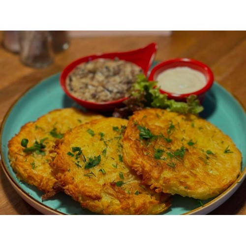 Omas Reibekuche (vegetarisch) mit Champignon-Rahmsauce