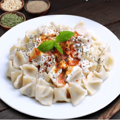 Vegetarisch Manti-Teigtasche