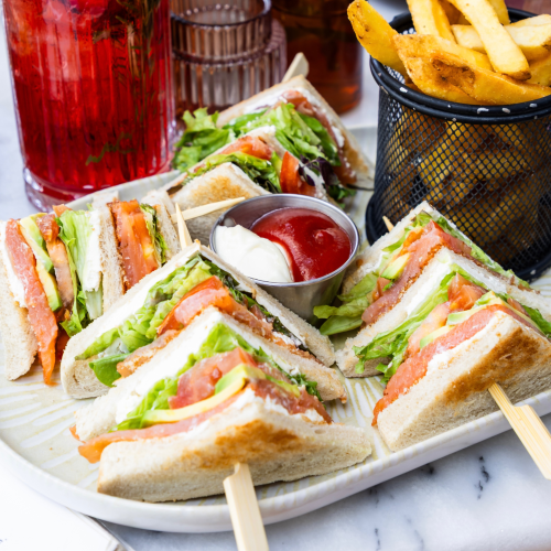 Sandwich Lachs Avocado