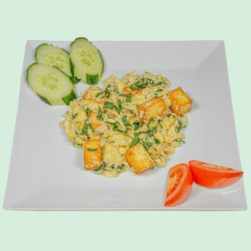 Eierspeise mit Halloumikäse und Minze