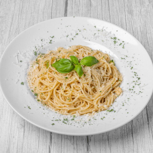 Pasta Spaghetti all' Aglio Olio e Peperoncino