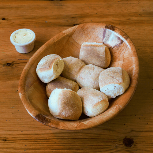 Pizzabrötchen mit Kräuterbutter (6 Stück)
