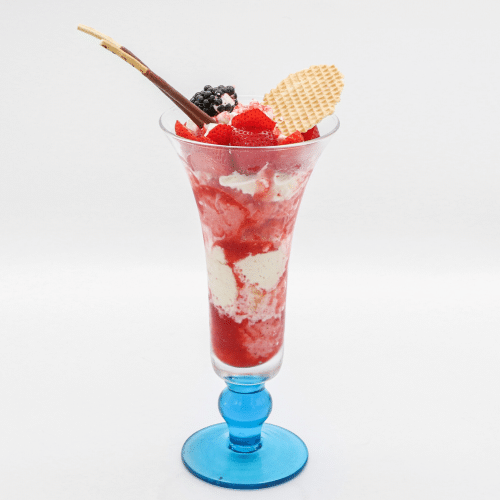 Erdbeer Becher