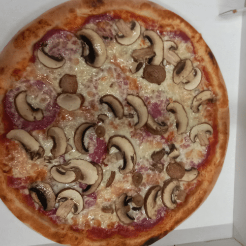Funghi salami prosciutto