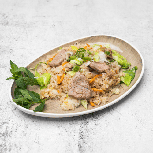 Gebratener Eierreis mit Rindfleisch