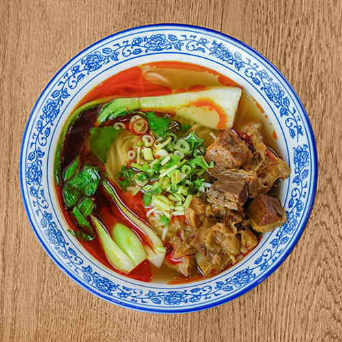 Biang-Biang-Nudeln mit heißem Chiliöl - Rindfleisch