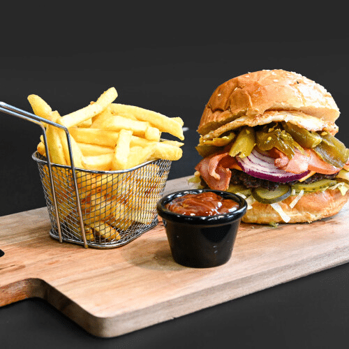 Chili-Cheeseburger Special Menü