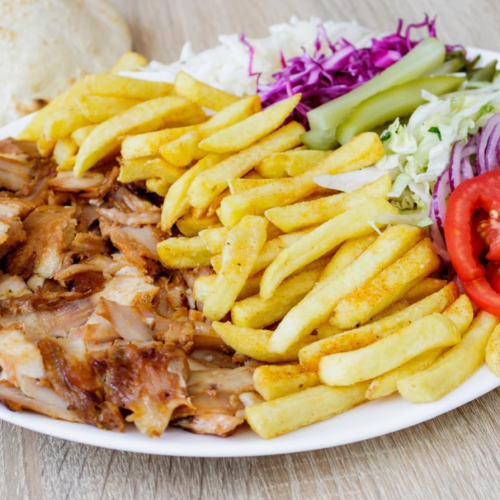 Döner Kebab mit Weichkäse, Oliven, Reis,