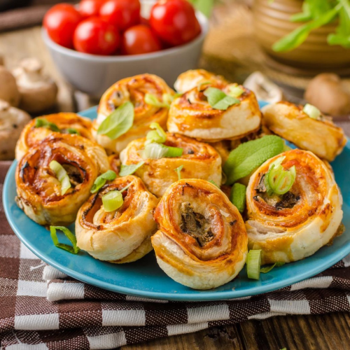 Pizza Panini mit Thunfisch und Champignons