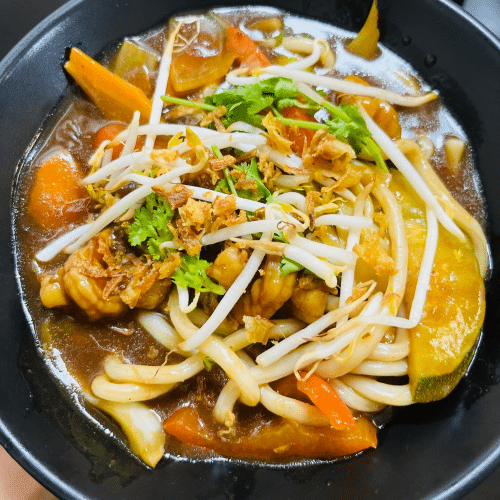 Udon Nudeln mit Garnelen - Pikante Soße