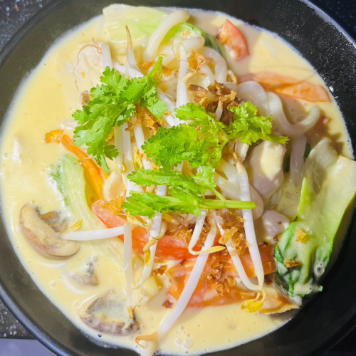 Udon Nudeln mit Hühnerfleisch - Mango Soße
