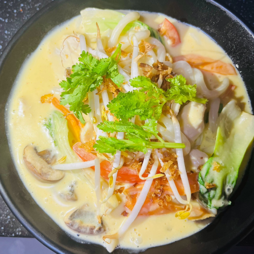 Udon Nudeln mit Rindfleisch - Mango Soße