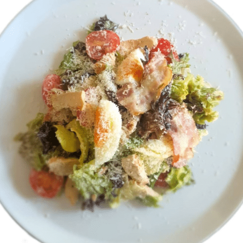 Caesar-Salat mit Hähnchen
