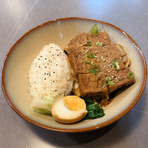 Gemüse-Tofu-Reis