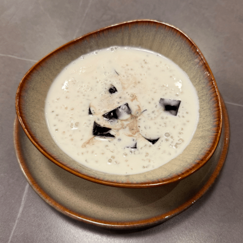 Tapioka-Pudding mit Kokosmilch