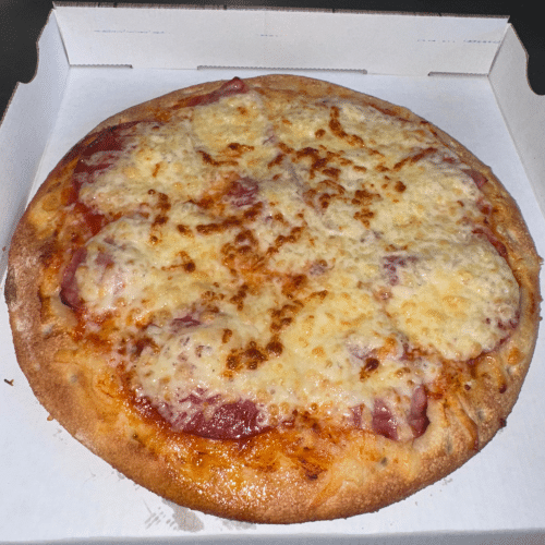 Pizza Salame e Prosciutto