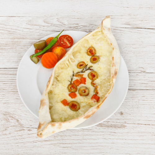 Gouda mit Oliven Salat