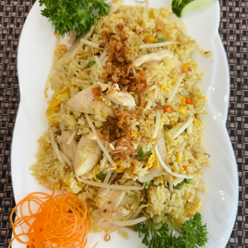 Bratreis mit Hühnerfleisch